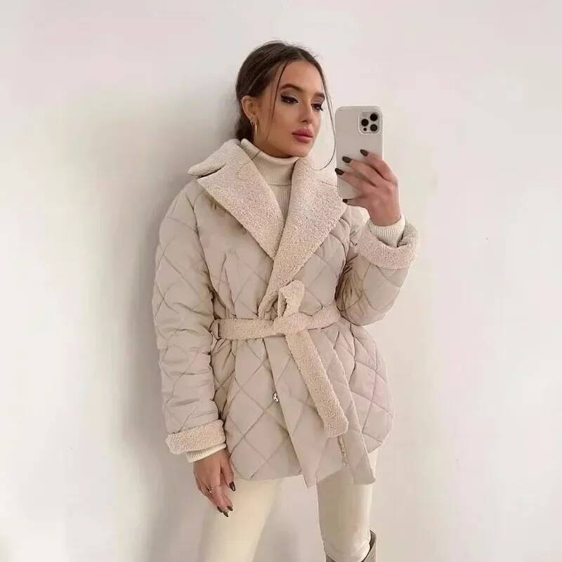Elegant Quilted With Faux Fur  - Street Fashion Fall 2025 ulasan dan harga