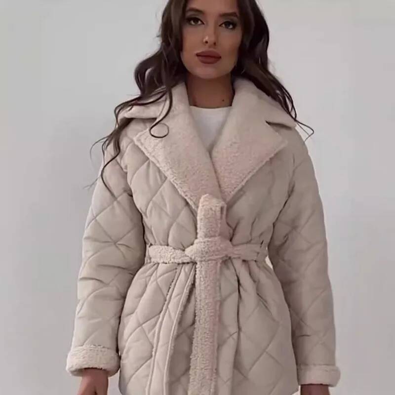 Elegant Quilted With Faux Fur  - Street Fashion Fall 2025 ulasan dan harga