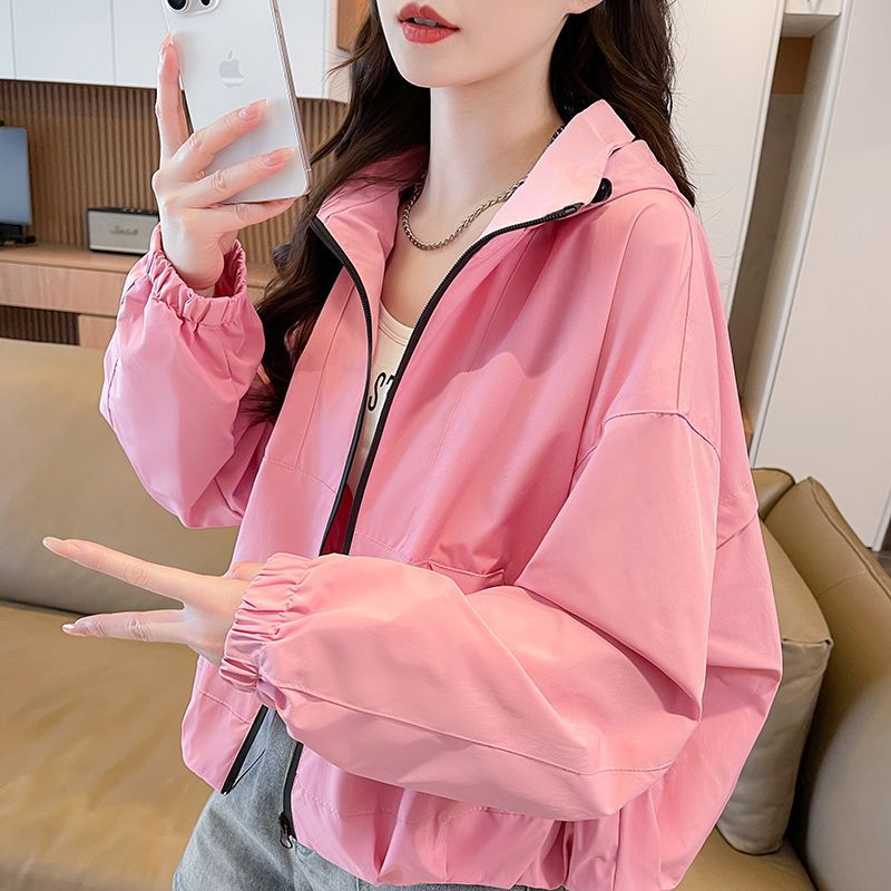 Fashion Short Hooded Women Jac - Italy Fashion Street ulasan dan harga