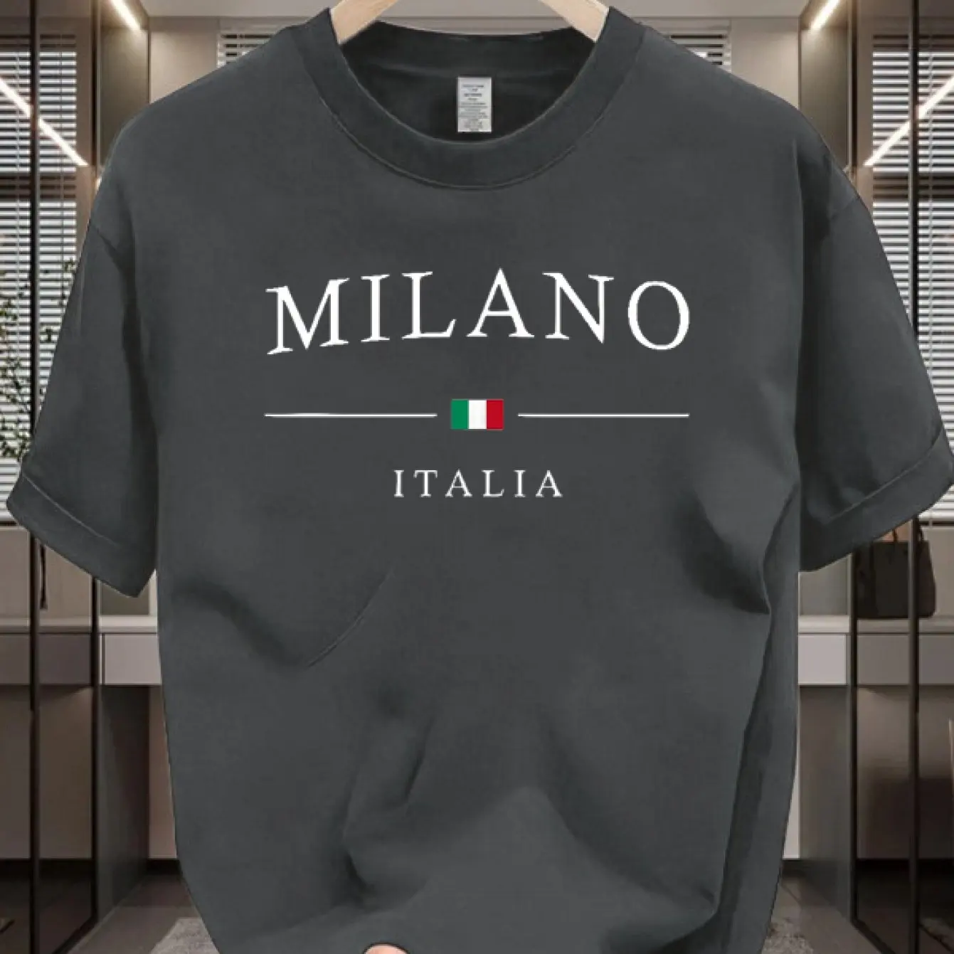 Milan Italia Men's T-shirt Ita - Street Fashion Milan ulasan dan harga