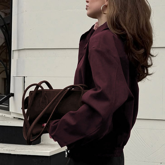 Fall Winter 2025 Wine Red Joke - Street Fashion Fall 2025 ulasan dan harga