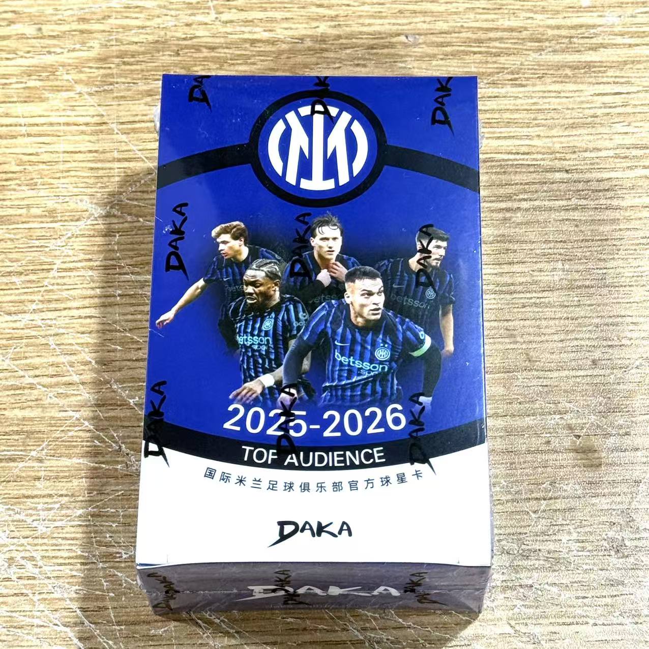 DAKA Top Audience Football Sta - Street Fashion Milan ulasan dan harga